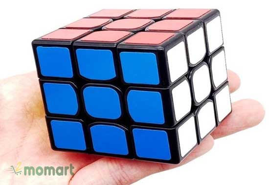 Khối Rubik 3x3 hoàn thành với hướng dẫn 7 bước ở trên