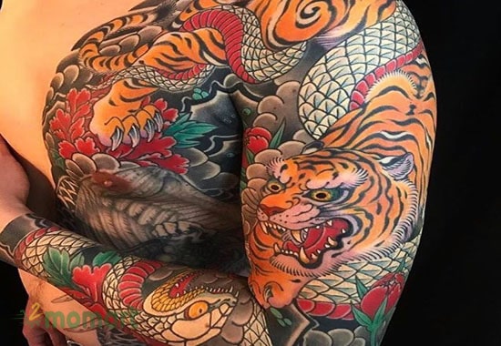 Hình tattoo Nhật cổ với họa tiết hổ giúp bạn trở nên mạnh mẽ hơn