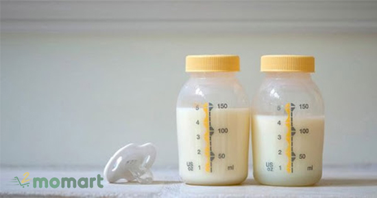 Sữa mẹ hiện không còn là nguyên liệu đắp mặt trị mụn xa lạ