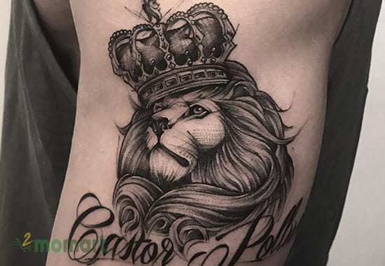 Sư tử kết hợp cùng vương miện tạo nên hình tattoo cuốn hút
