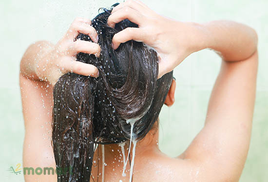 Sử dụng dầu xả tóc đơn giản và hiệu quả