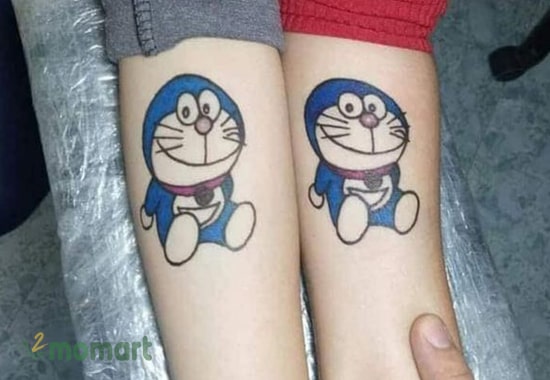 Họa bì mèo máy Doraemon được các cặp đôi cực kỳ ưa chuộng