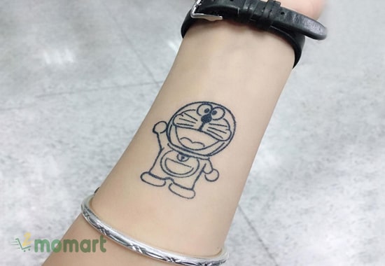Hình họa bì Doraemon trắng đen đang rất được ưa chuộng