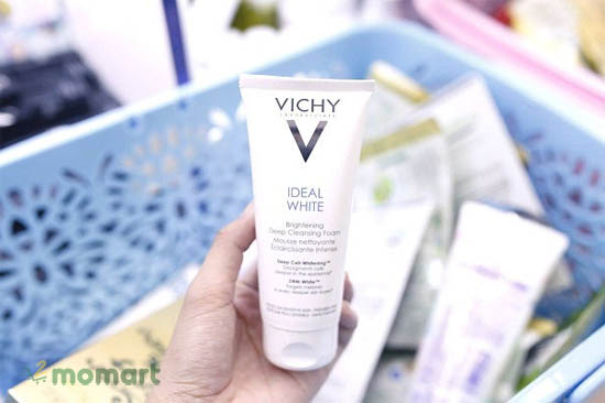 Sữa rửa mặt Vichy Ideal White dưỡng cho làn da mịn màng