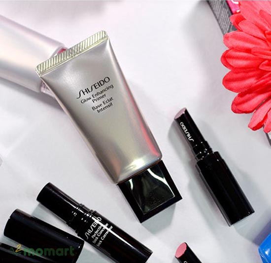 Kem lót Shiseido Glow Enhancing Primer được nhiều người ưa chuộng