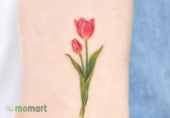 Hình xăm hoa Tulip ở cổ chân nữ đẹp