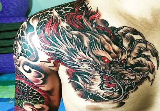 Tattoo rồng kín vai và tay với những màu sắc ấn tượng