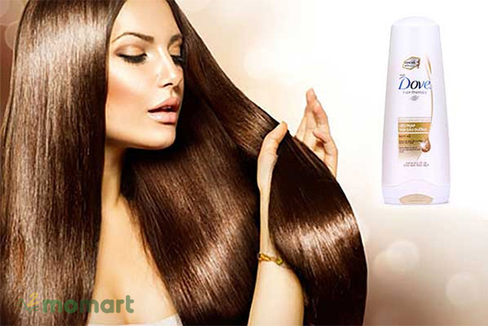 Tinh dầu dưỡng giúp nuôi tóc sâu từ gốc với dầu xả Dove