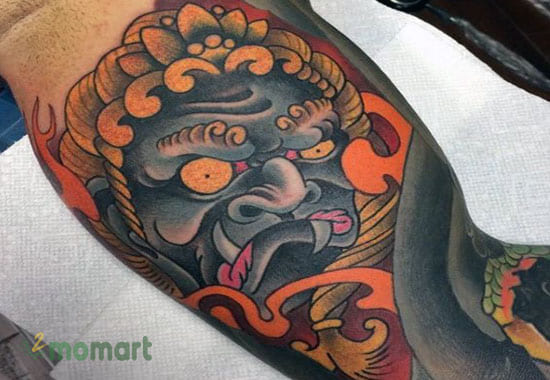 Sự kết hợp hài hòa của màu sắc khiến cho hình tattoo thêm sinh động