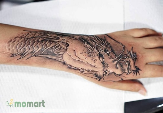 Hình tattoo rồng dành cho cô nàng cá tính trên cánh tay