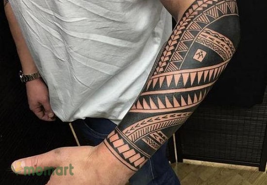Hình xăm Maori tay được yêu thích bởi cả nam và nữ