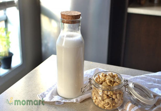 Hạt điều là một nguyên liệu bổ dưỡng để làm sữa hạt