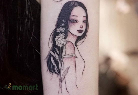 Tattoo cô gái trên bắp tay nữ đầy quyến rũ và cá tính