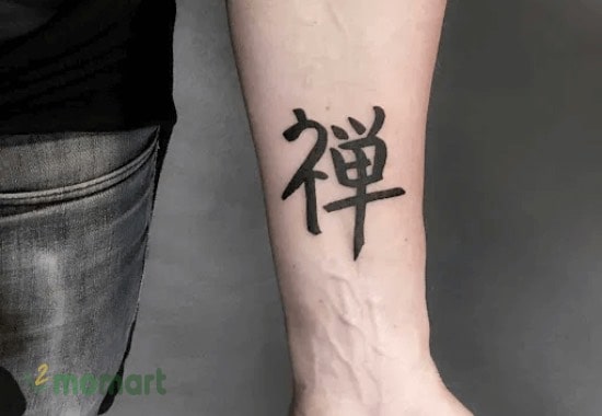 Hình xăm chữ tiếng Trung Quốc ở tay cho nam