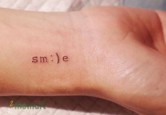 Tattoo chữ viết đơn giản nhưng ấn tượng