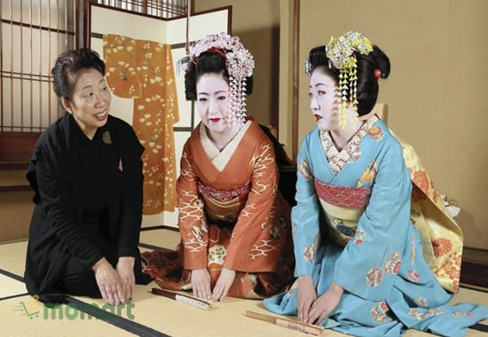 Để trở thành Geisha thực sự họ phải trải qua thời gian đào tạo dài