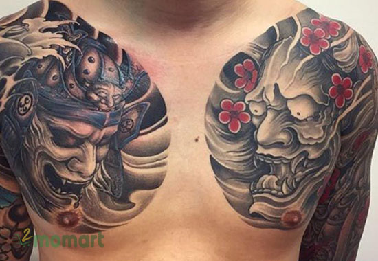 Xăm Samurai Nhật bản đeo mặt nạ đẹp hai bên ngực