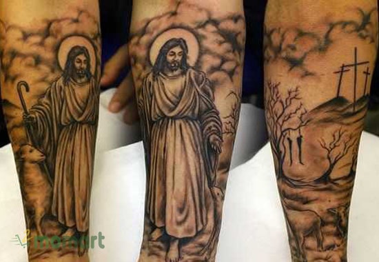 Phái nam khá ưa chuộng các mẫu tattoo tôn giáo