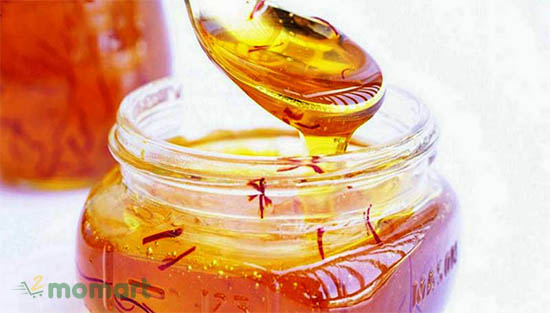 Cách kết hợp Saffron với mật ong