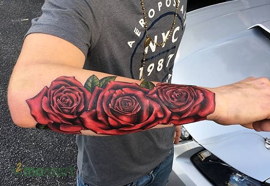 Hình xăm hoa kín tay bằng hoa hồng đơn giản