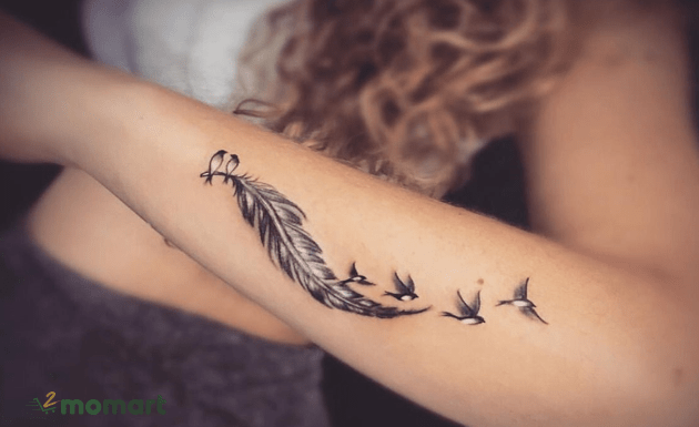 Hình xăm Lông Vũ 0160 tại ĐỖ NHÂN TATTOO  Feather tattoo design Feather  tattoos Feminine tattoos