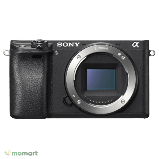 Máy ảnh Sony A6300 chụp trực diện
