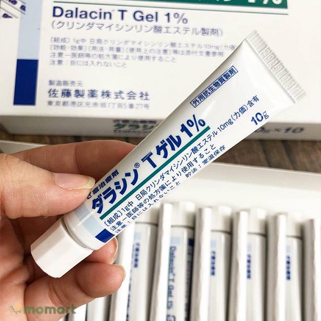Kem trị mụn Dalacin T gel 1 Nhật Bản tuýp màu xanh